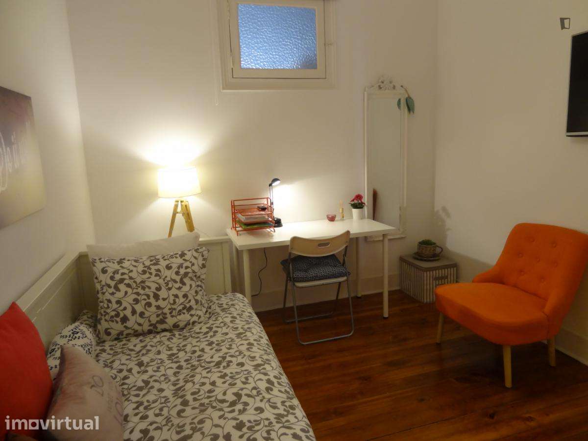 Quarto - localizado em Arroios Lisbon - Grande imagem: 2/14