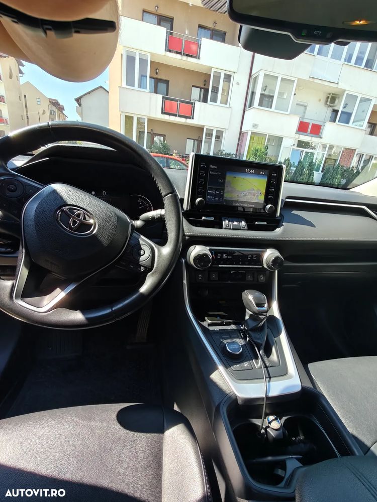 Toyota RAV4 2.0P CVT AWD Luxury - 8