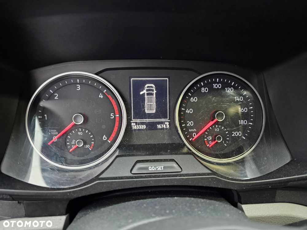 Volkswagen CRAFTER - 19