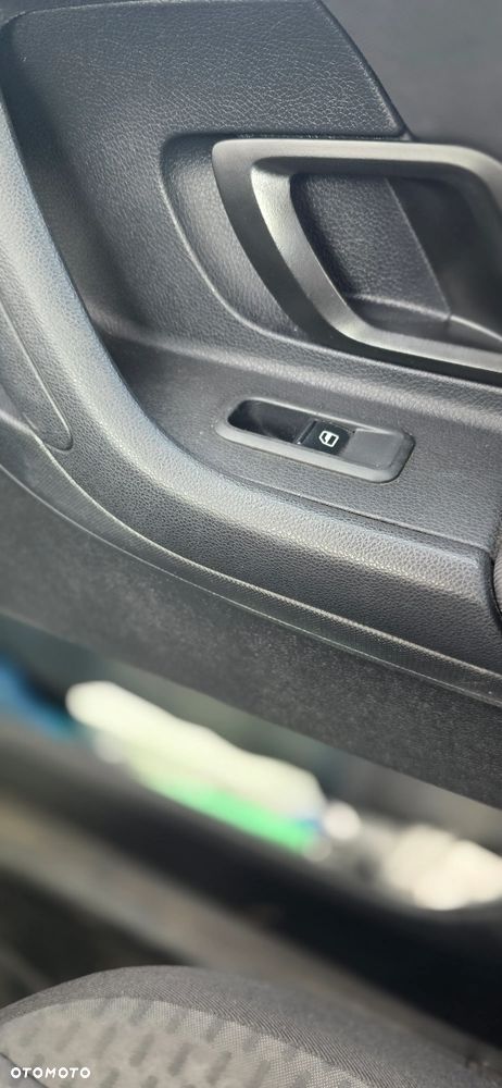 Skoda Fabia 1.2 HTP - 10