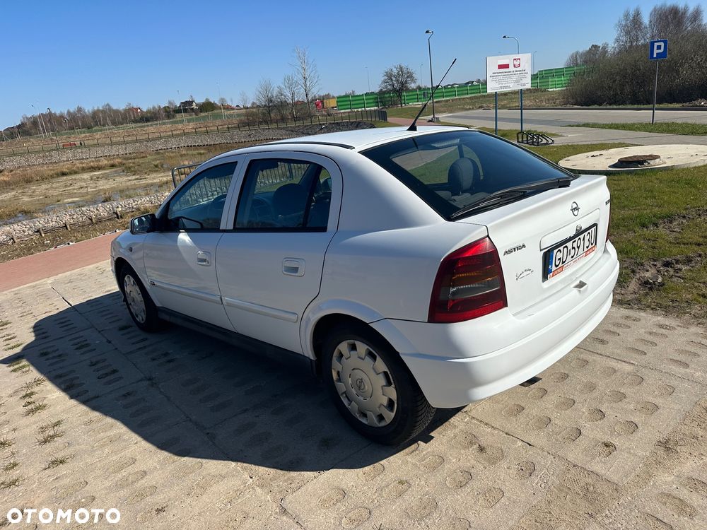 Opel Astra 1.7 DTI - 4