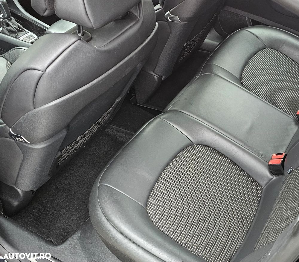 Citroën C5 Tourer V6 HDi 240 Biturbo FAP Exclusive - 12