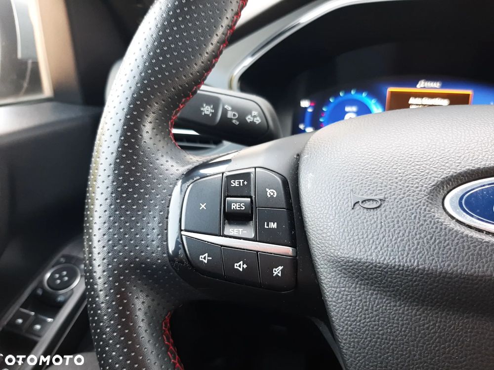Ford Kuga 1.5 EcoBoost FWD ST-Line - 24
