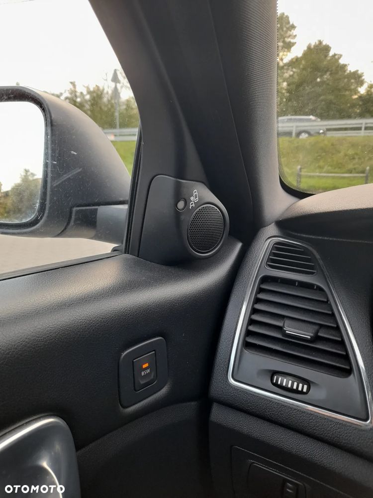 Renault Latitude - 15