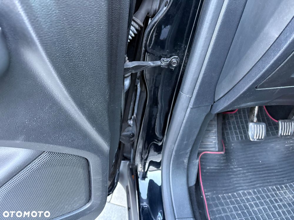 Ford Galaxy 2.0 TDCi Trend - 32