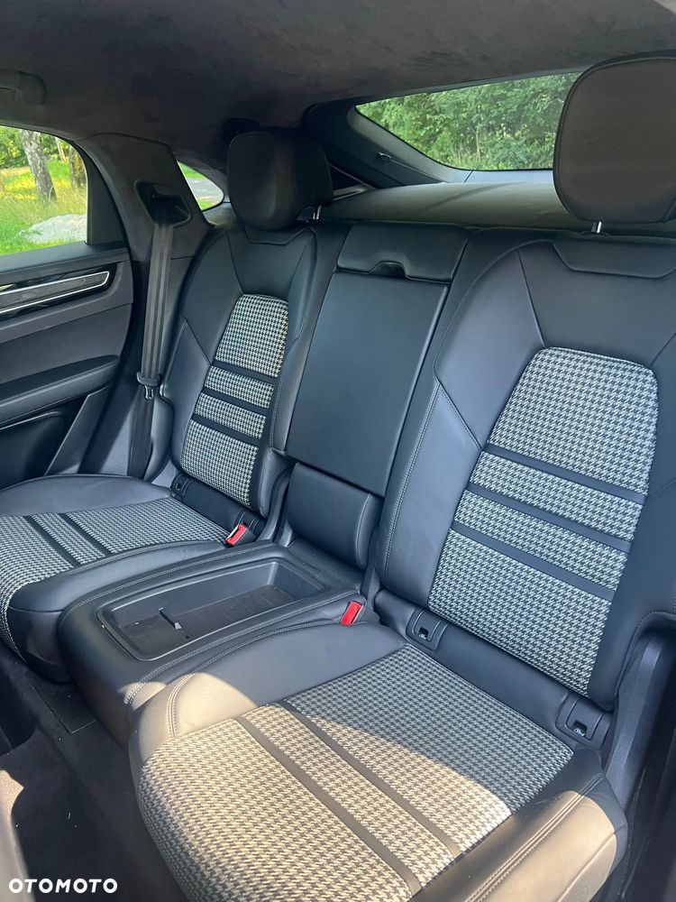 Porsche Cayenne Coupe Turbo - 18