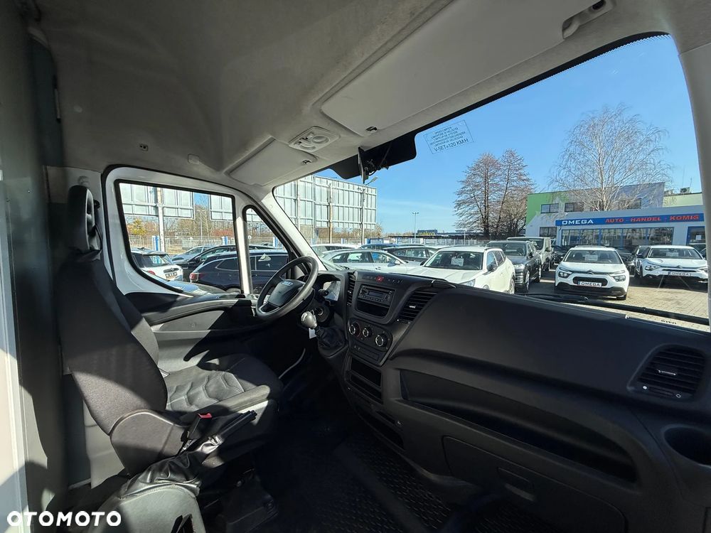 Iveco DAILY 35S12V 2,3 352 H2 - 8