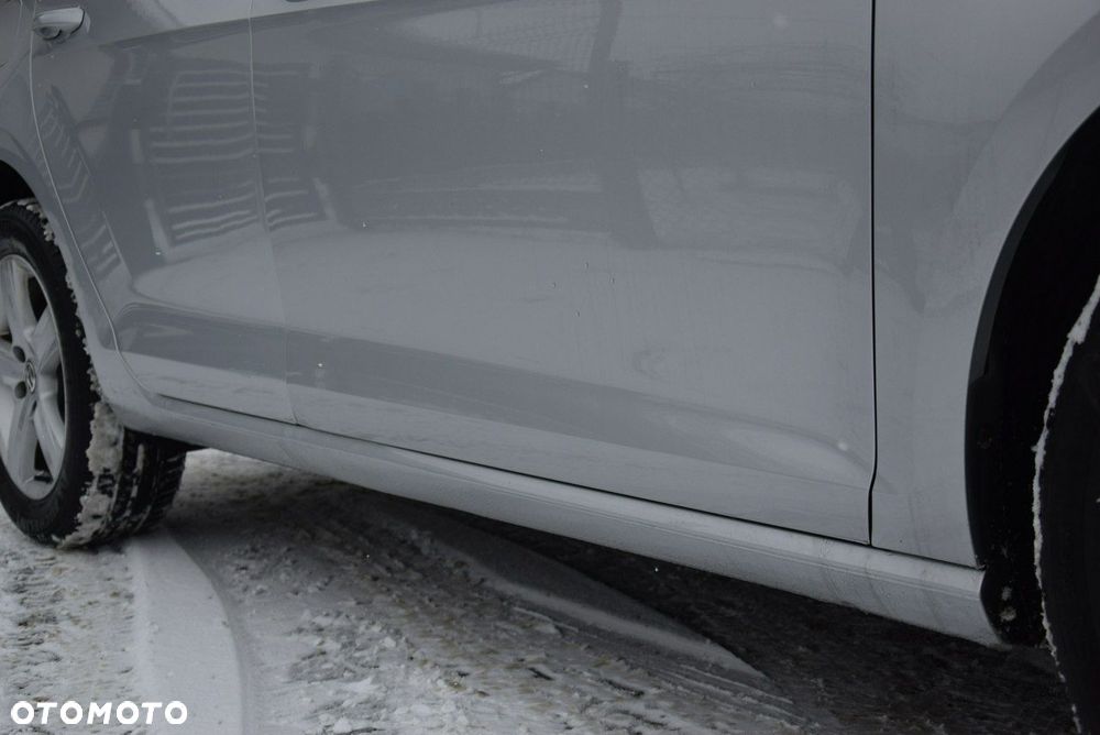 Volkswagen Golf 1.2 TSI BlueMotion Technology Comfortline - 19