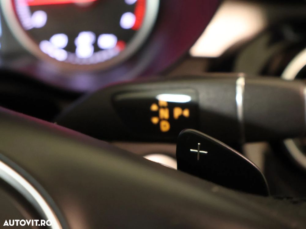 Mercedes-Benz C 180 Coupe 9G-TRONIC - 29