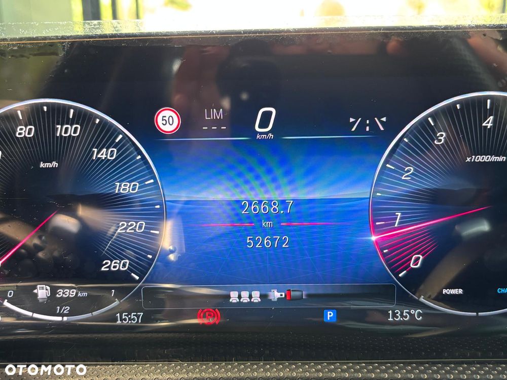 Mercedes-Benz Klasa A 220 4-Matic AMG Line 8G-DCT - 13