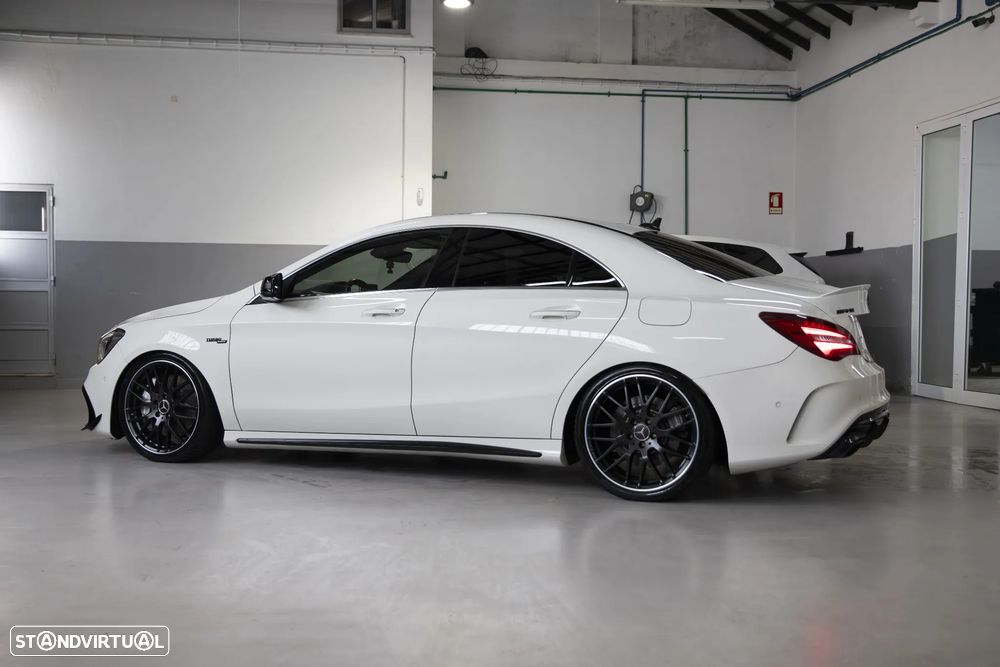 Mercedes-Benz CLA 45 AMG 4Matic Speedshift DCT 7G Night Edition - 14