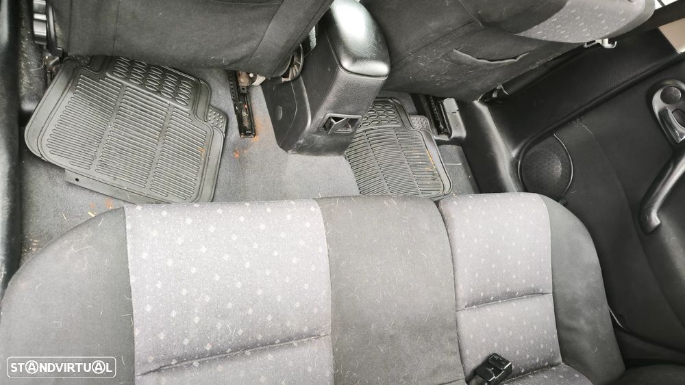 Opel Vectra 1.6 Comfort - 16