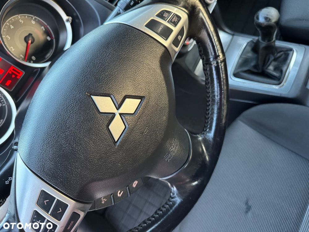 Mitsubishi Lancer 1.8 Clear Tec Instyle - 25