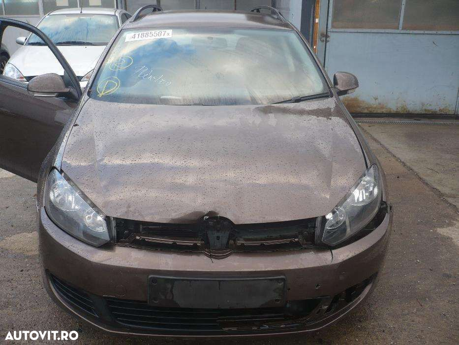 Dezmembrez Volkswagen VW Golf 6 1.6TDI Maro - 7
