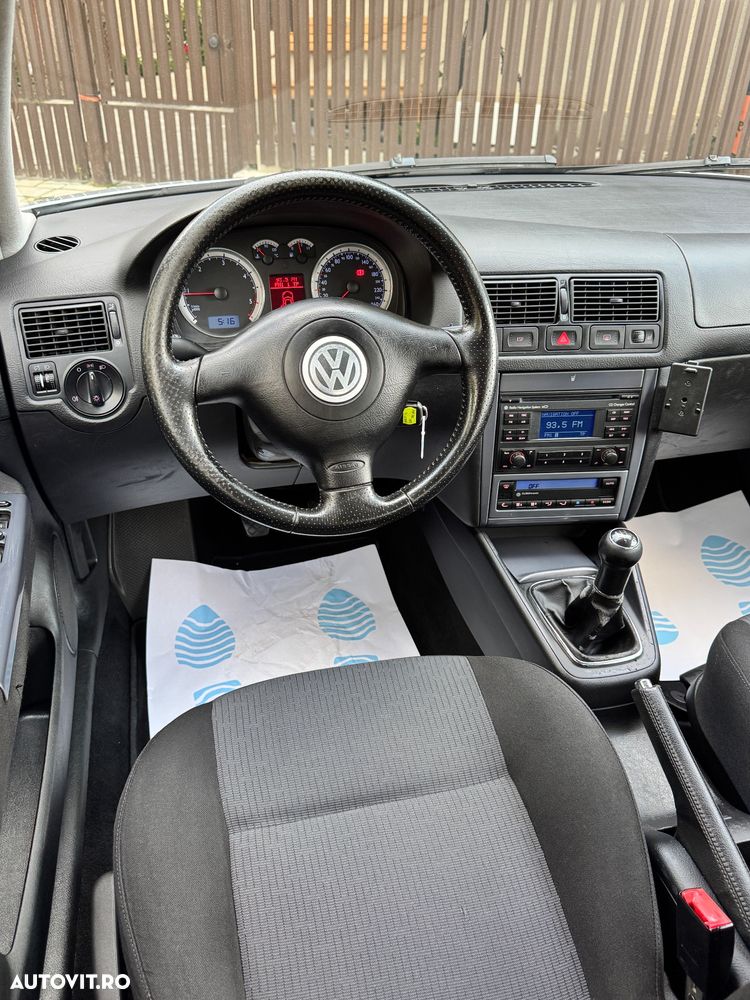 Volkswagen Golf 1.9 TDI Pacific - 6