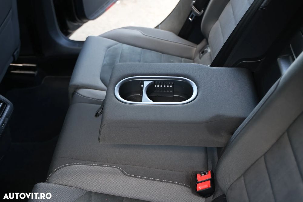 Volkswagen Golf 1.6 TDI SCR DSG Comfortline - 30