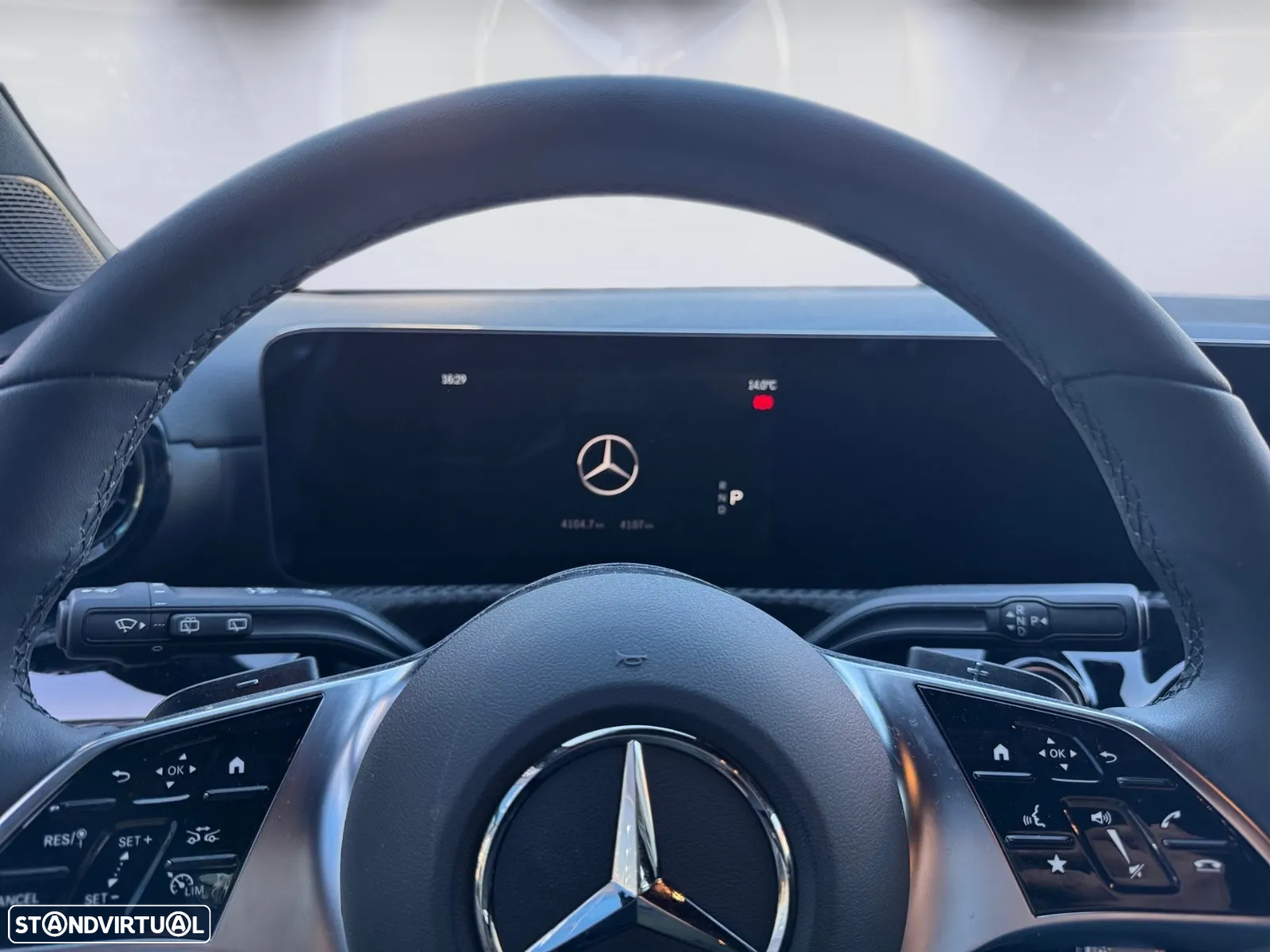 Mercedes-Benz A 250 - 21