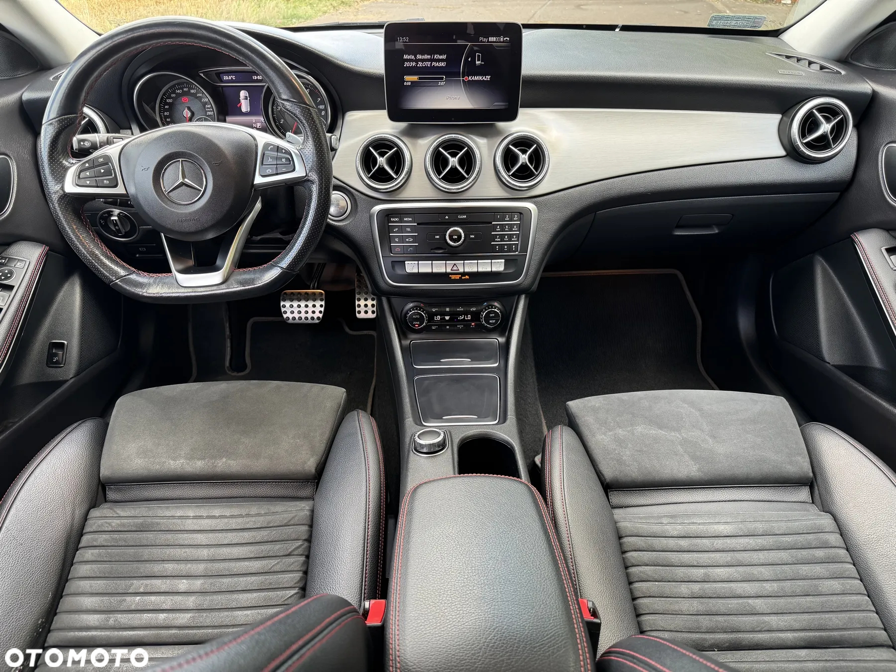 Mercedes-Benz CLA 220 4-Matic AMG Line - 34