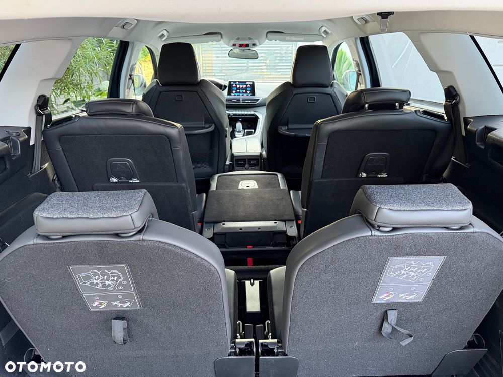 Peugeot 5008 - 15