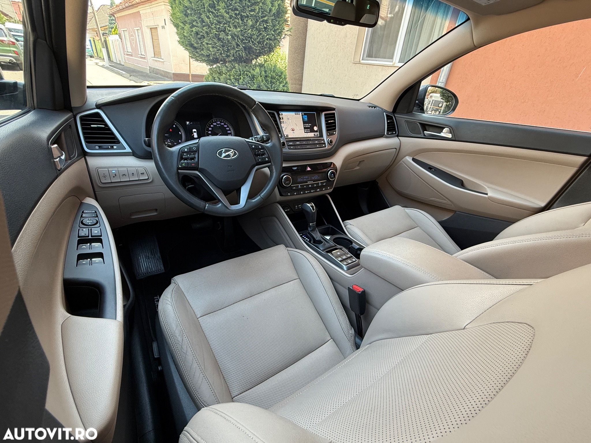 Hyundai Tucson blue 2.0 CRDi 4WD Aut. Premium - 7