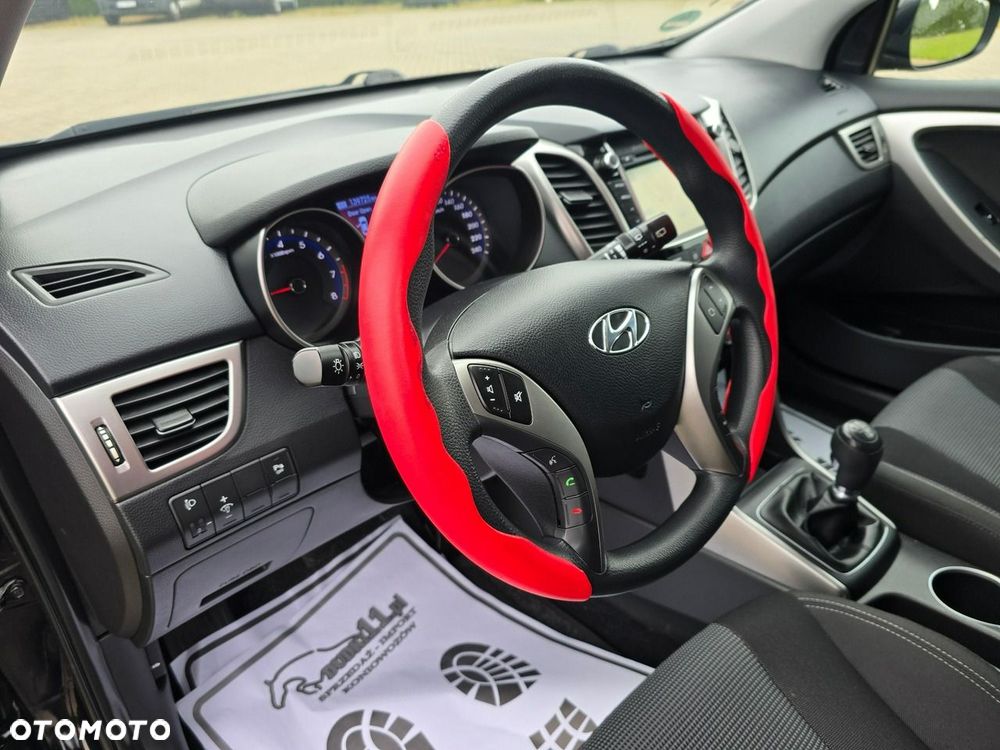 Hyundai i30 - 16