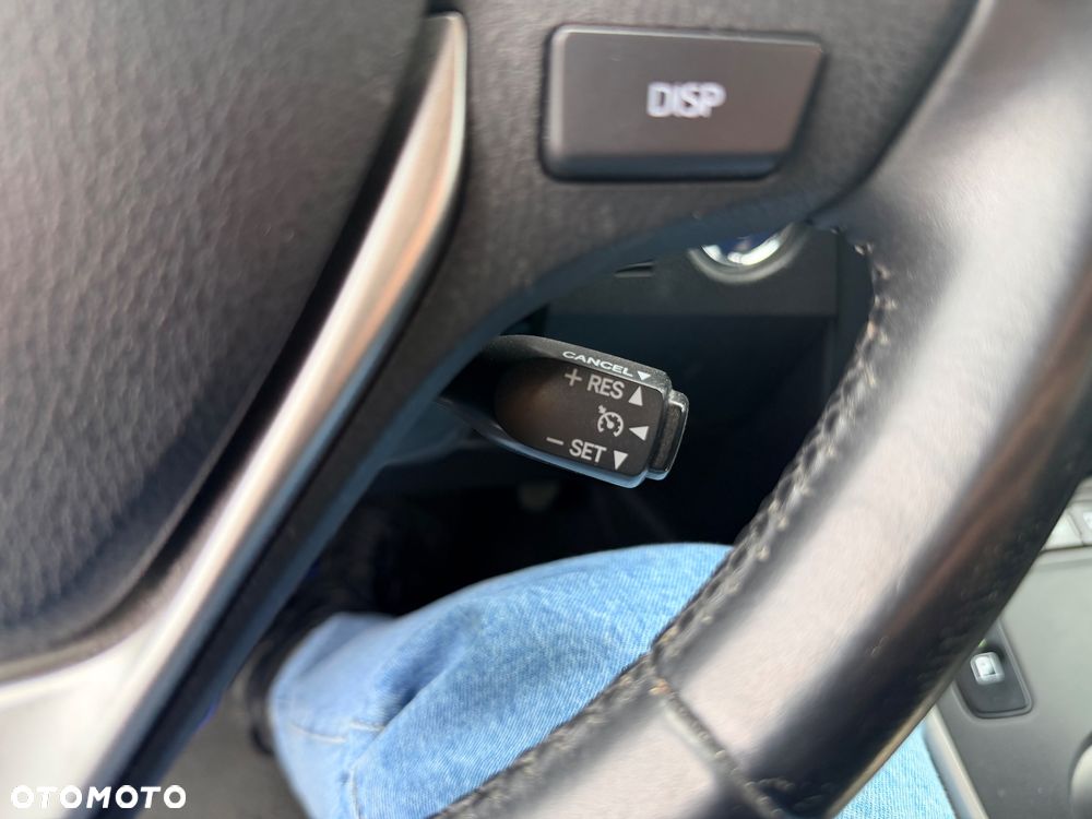 Toyota Auris Hybrid 135 Premium - 25