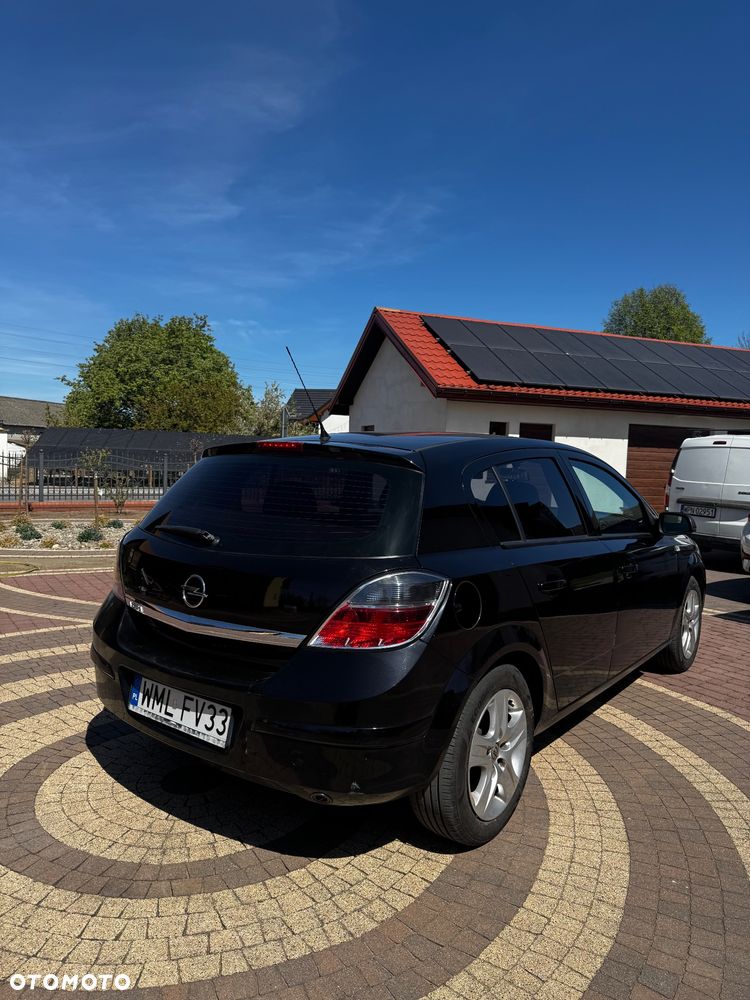 Opel Astra 1.4 - 3