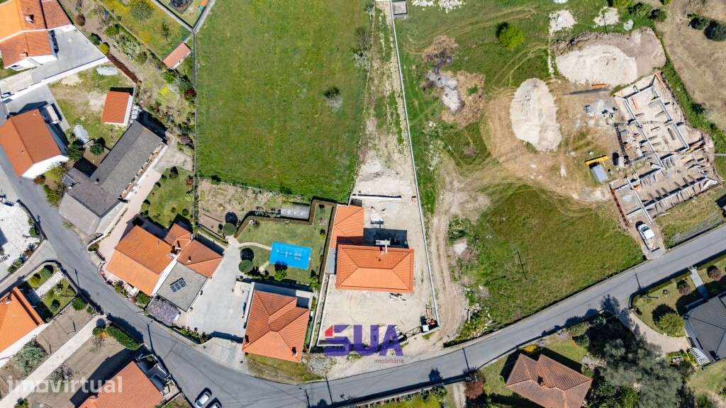 Moradia Individual V3 em Pedra; c/Lote de Terreno 1400m2; Situada na F - Grande imagem: 2/27