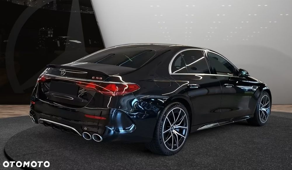 Mercedes-Benz Klasa E AMG 53 4Matic+ AMG SPEEDSHIFT TCT 9G - 3