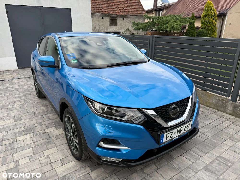 Nissan Qashqai 1.2 DIG-T 360 - 2