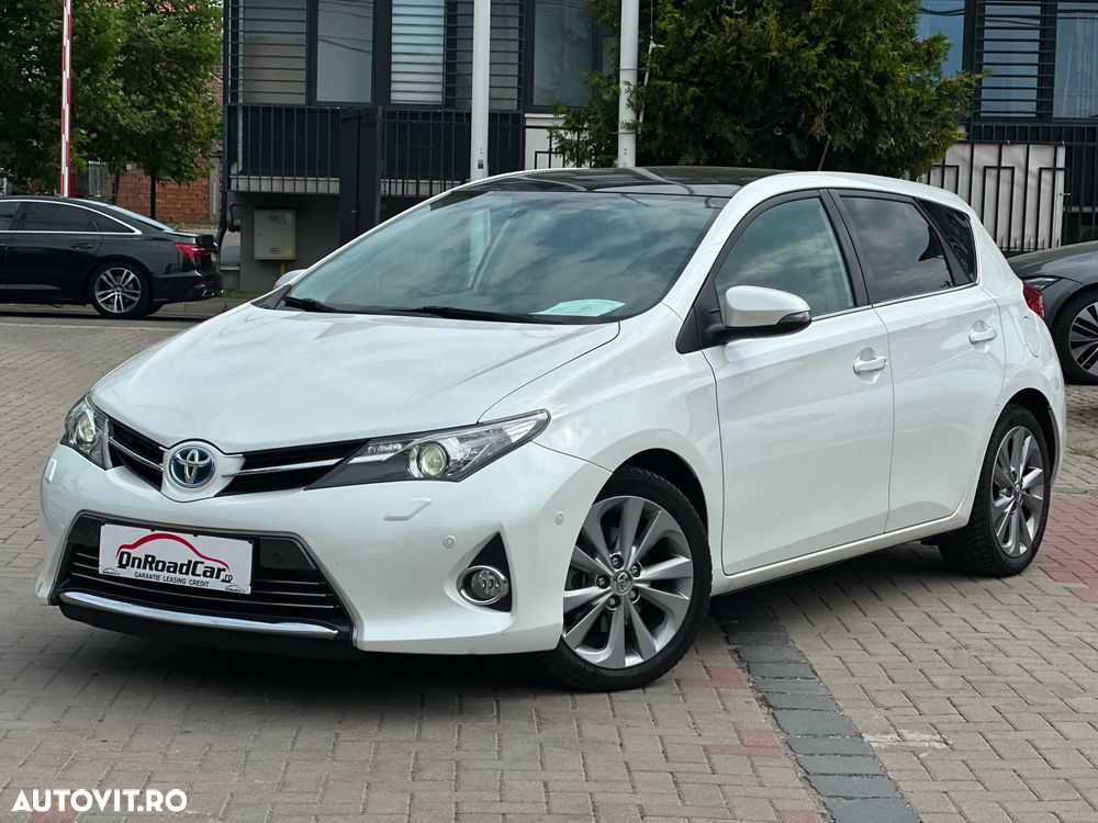 Toyota Auris - 2