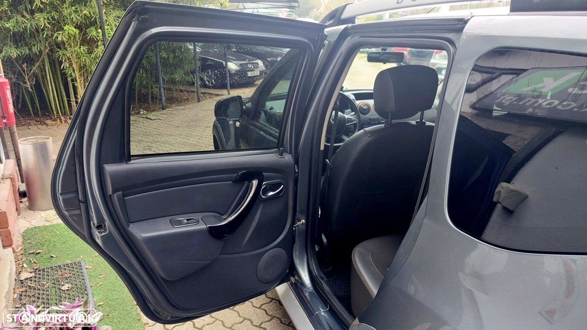 Dacia Duster 1.5 dCi Prestige - 13