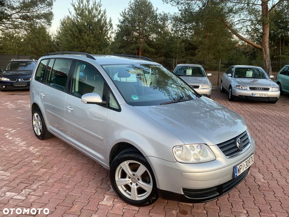 Volkswagen Touran 1.6 Trendline - 4