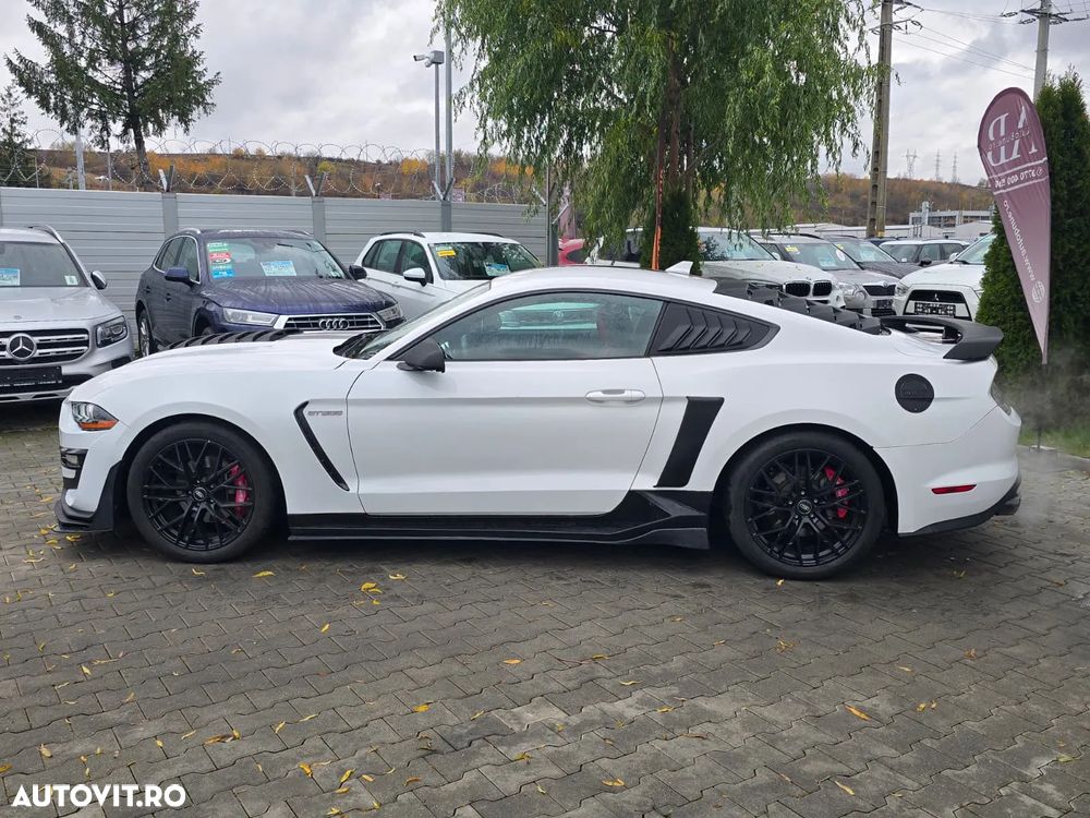 Ford Mustang 2.3 Eco Boost Aut. - 2