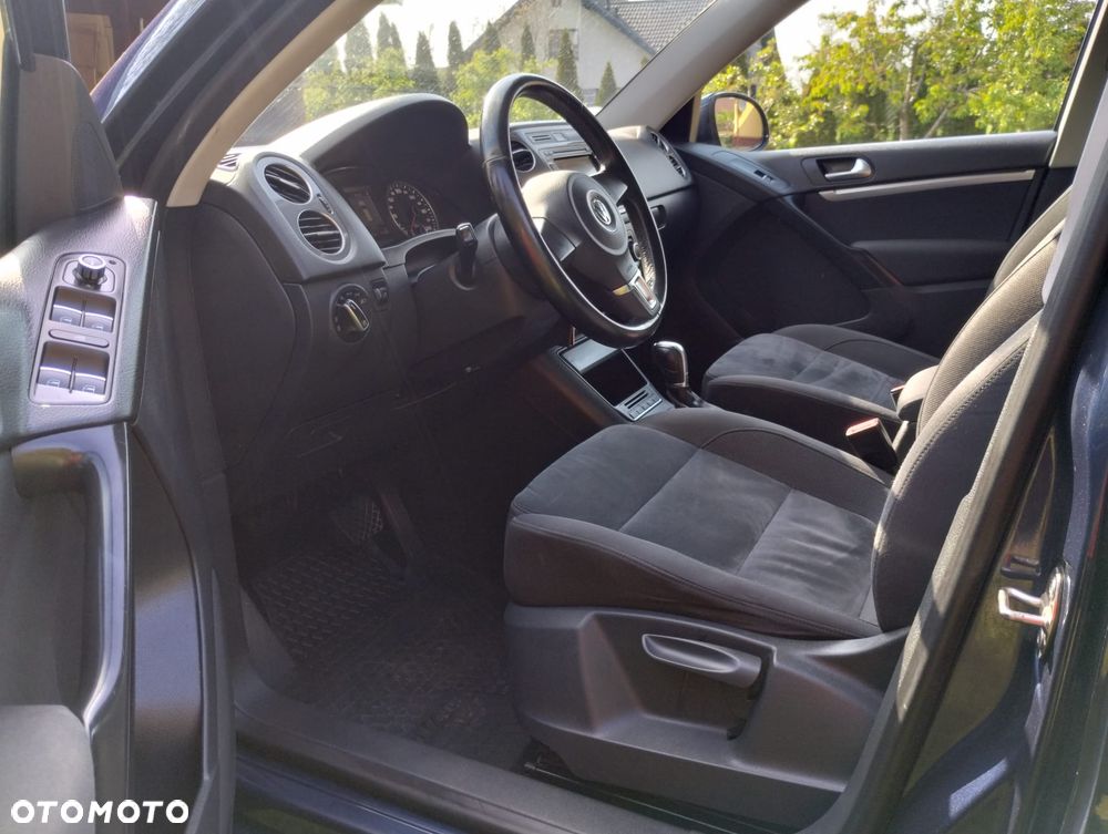 Volkswagen Tiguan 2.0 TDI 4Mot Sport&Style DSG - 9