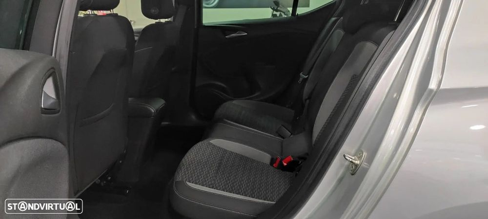 Opel Astra 1.2 Turbo - 6