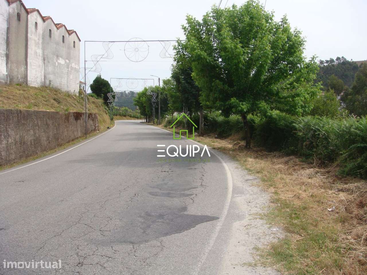 Terreno para construção, na Freguesia de Barrosas, Concelho de Lousa - Grande imagem: 3/12