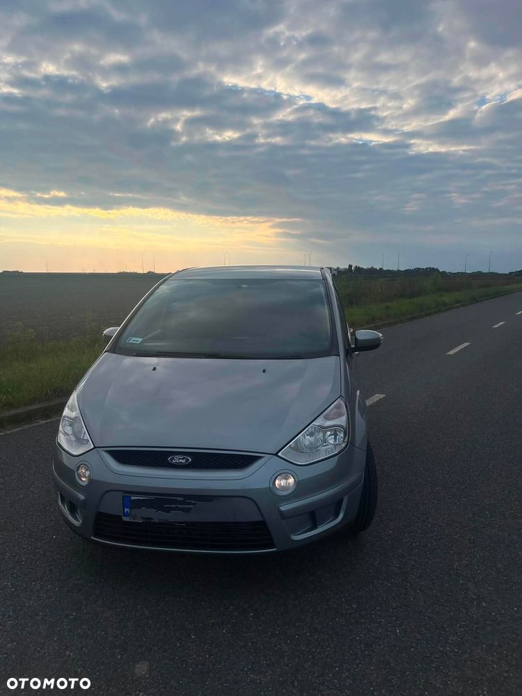 Ford S-Max 2.0 TDCi DPF Ambiente - 3