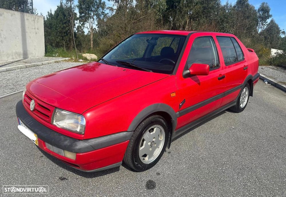 VW Vento 1.9 GT TDI - 3