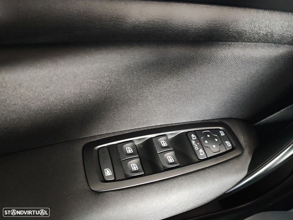 Renault Mégane Sport Tourer 1.5 dCi Limited - 19