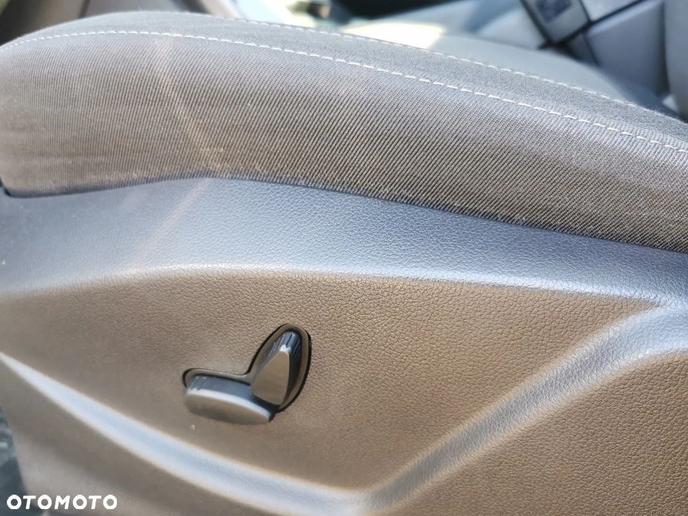 Ford C-MAX 1.5 EcoBoost Start-Stop-System Titanium - 23