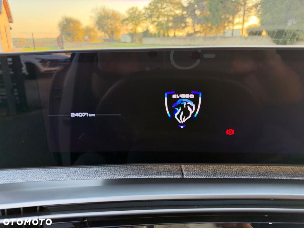 Peugeot 5008 1.2 PureTech mHEV Allure Pack S&S e-DCS6 - 30