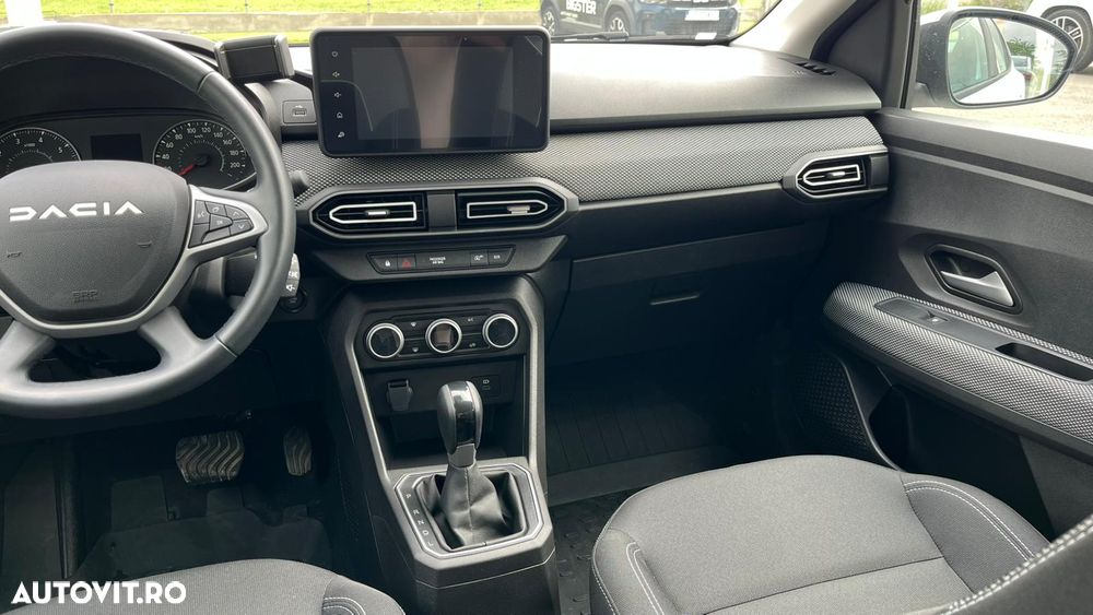 Dacia Logan TCe 90 CVT Journey - 7