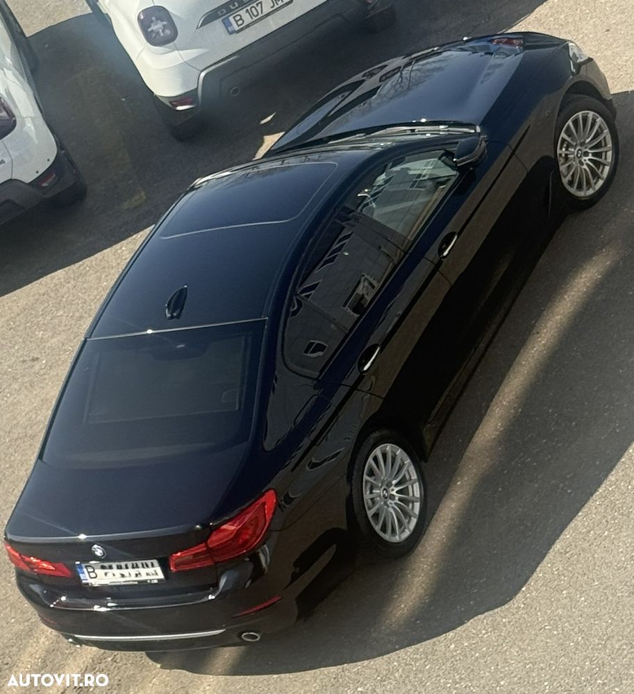 BMW Seria 5 530d xDrive Aut. Luxury Line - 33