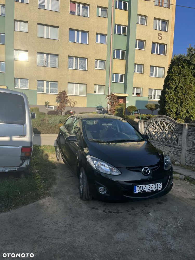 Mazda 2 - 3