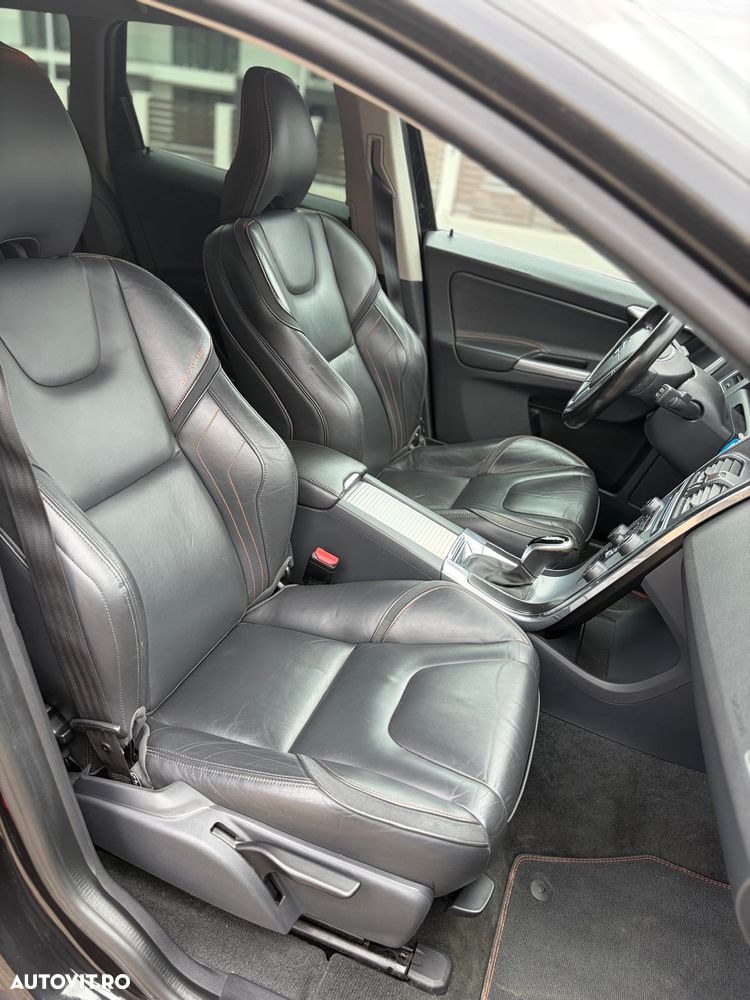 Volvo XC 60 D4AWD Kinetic - 13