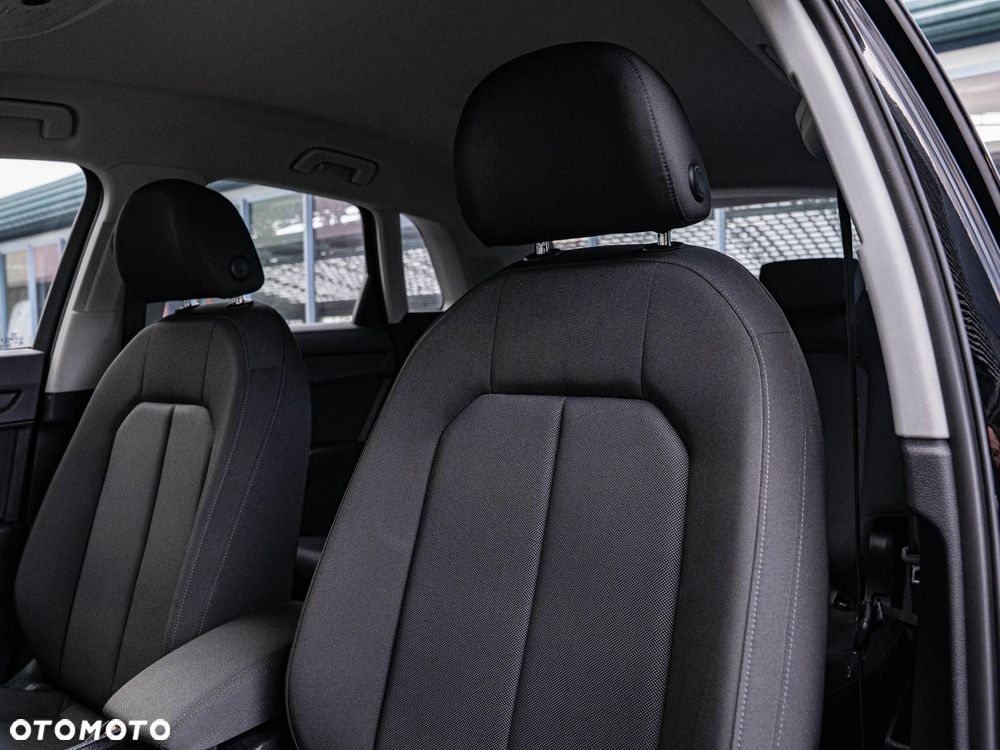 Audi Q3 35 TFSI S tronic - 22