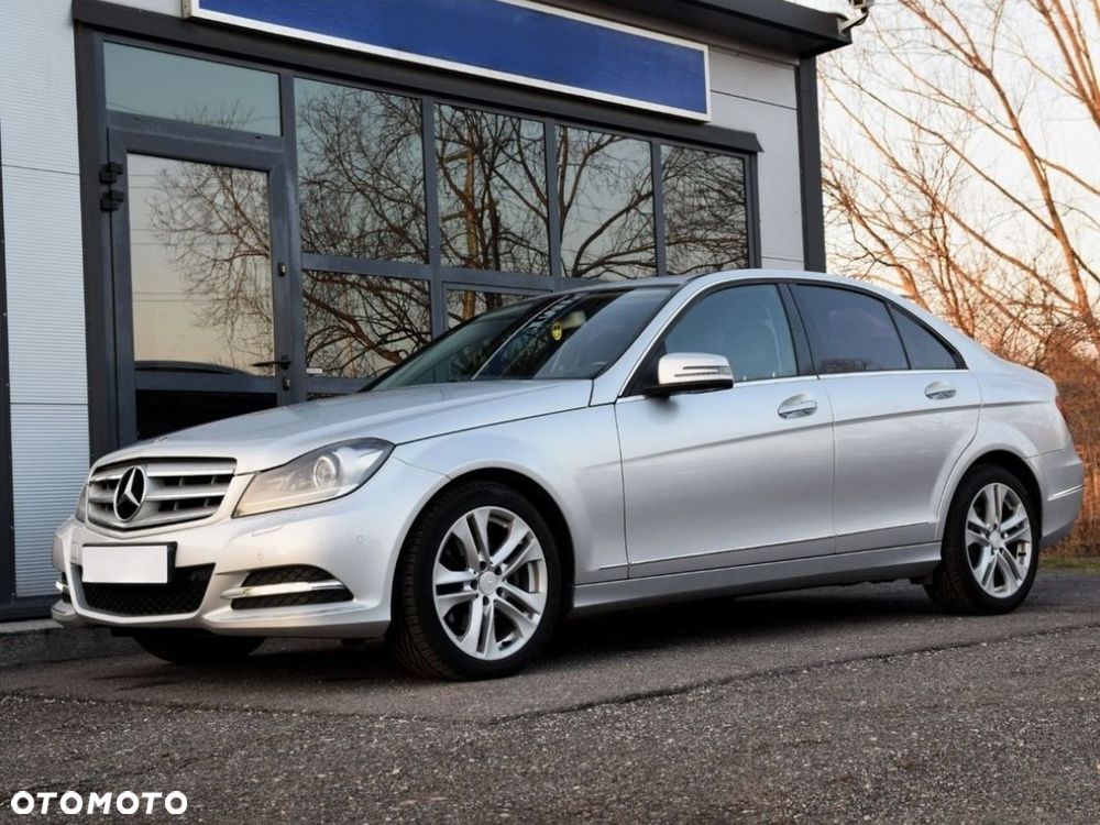 Mercedes-Benz Klasa C 220 CDI 7G-TRONIC Avantgarde Edition - 1