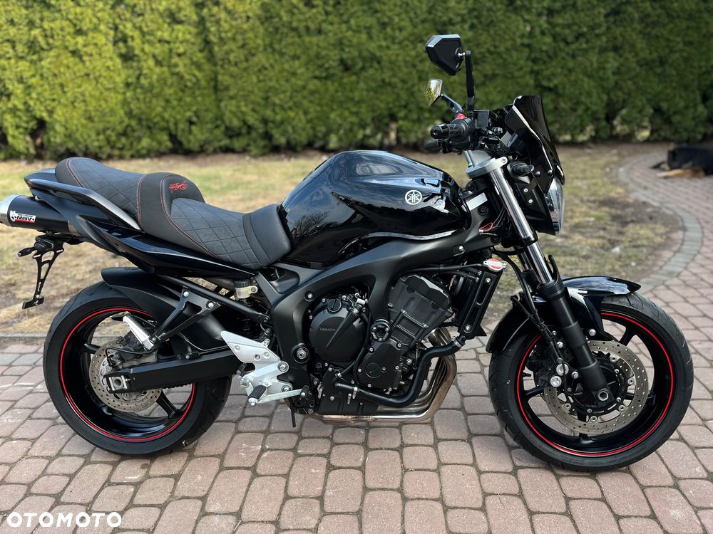 Yamaha FZ6 - 4