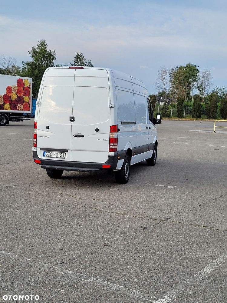 Mercedes-Benz Sprinter - 18